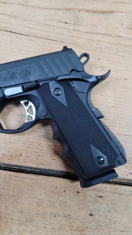 ATI 1911 FXH - 45 pistol with 4 mags and box Moxie-img-6
