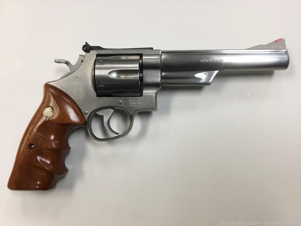 SMITH & WESSON - 629-1 Made in 1985 - 44 mag - 6"-  EXCELLENT CONDITION 629-img-1