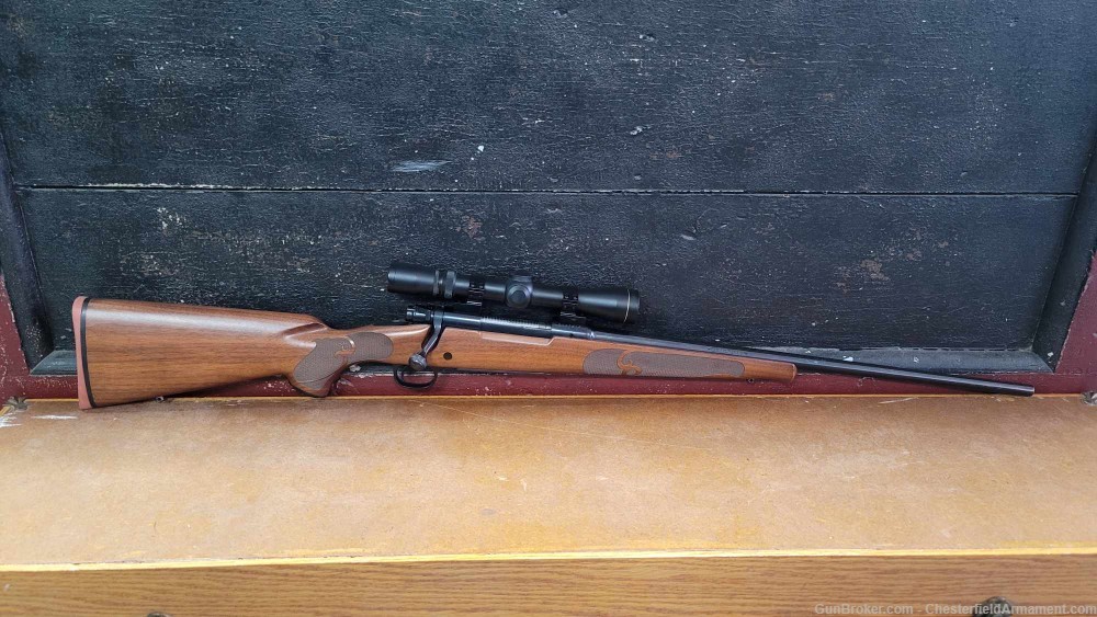 Winchester 70 rifle 30.06 Vari-X 3-9 Leupold Scope-img-0