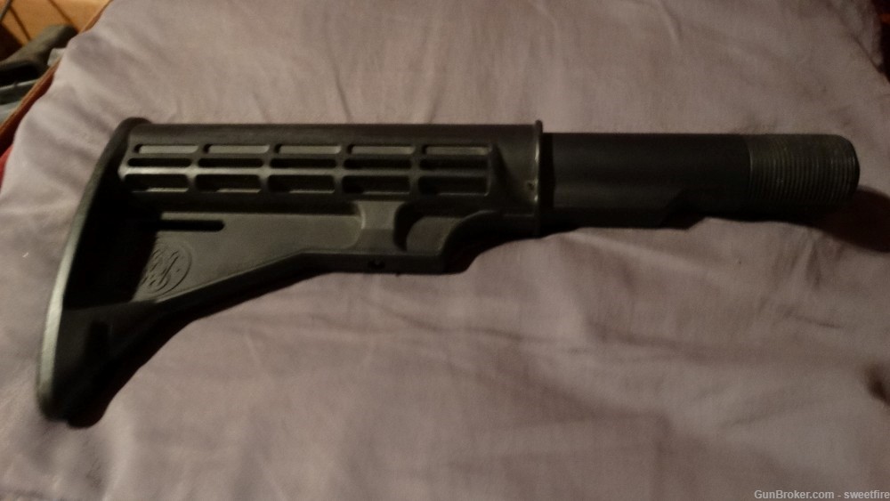 smith and wesson m&p 15 stock-img-1