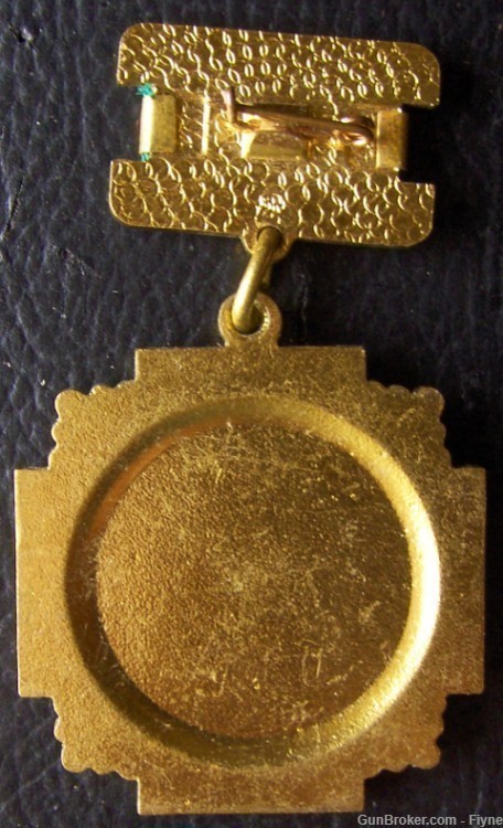 Soviet Russian Medal: Chernobyl Nuclear Power Plant Explosion Rescuer 1986-img-4
