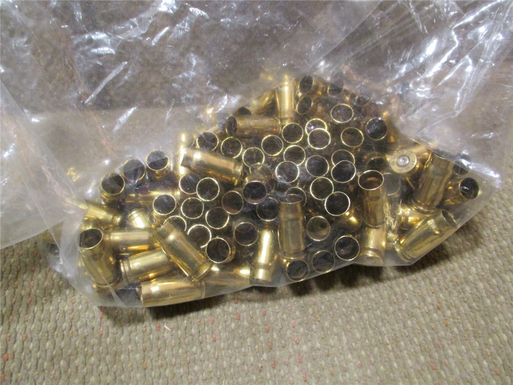 200 pcs. Miscellaneous Fired 30 CAL Pistol brass  (7.62x25, 7.63, 30 Luger)-img-2