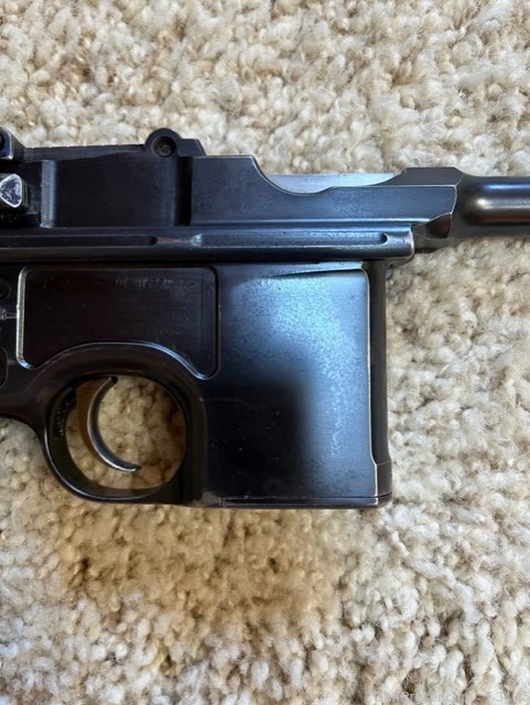 1907 C96 Broomhandle Mauser in Excellent Condition with Original Woodstock-img-4