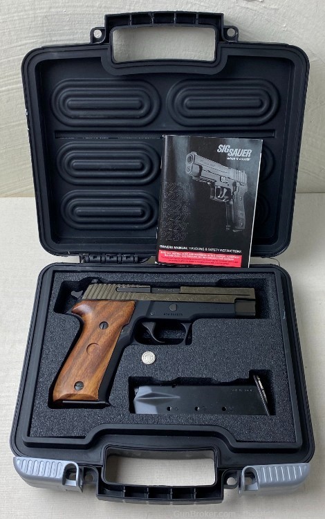 Sig Sauer P226 Engraved 9mm Para 4.4" Circa 2014 ANIB-img-0