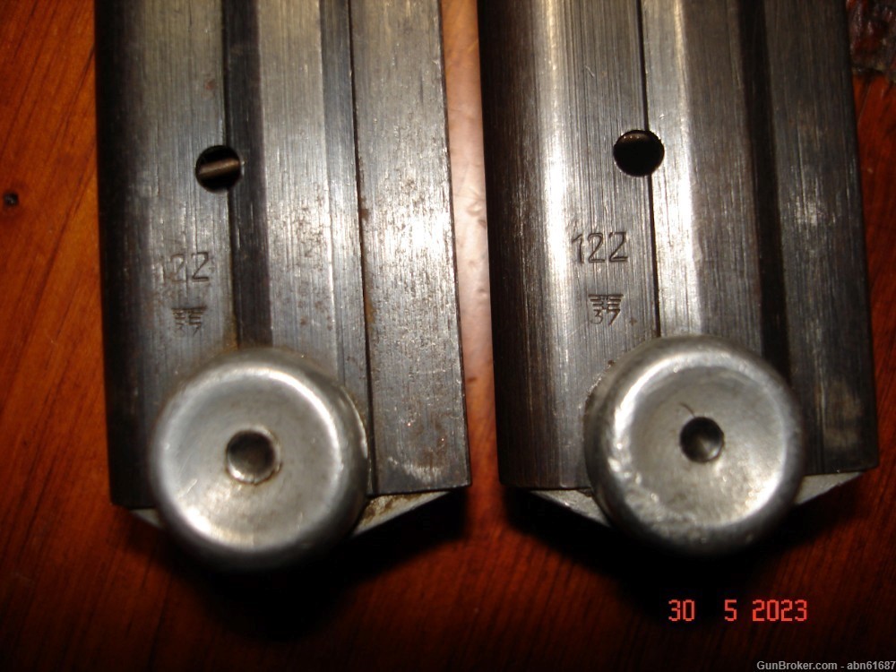 Pair of WWII German Luger P08 pistol magazines 122 Eagle37 #4143n & #1123m-img-4