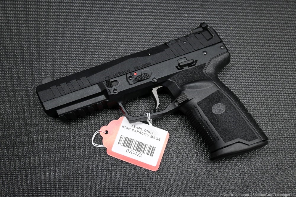 FN FIVE SEVEN 5.7X28 MRD IN BLACK - FACTORY NEW! BLOWOUT PRICE!-img-0