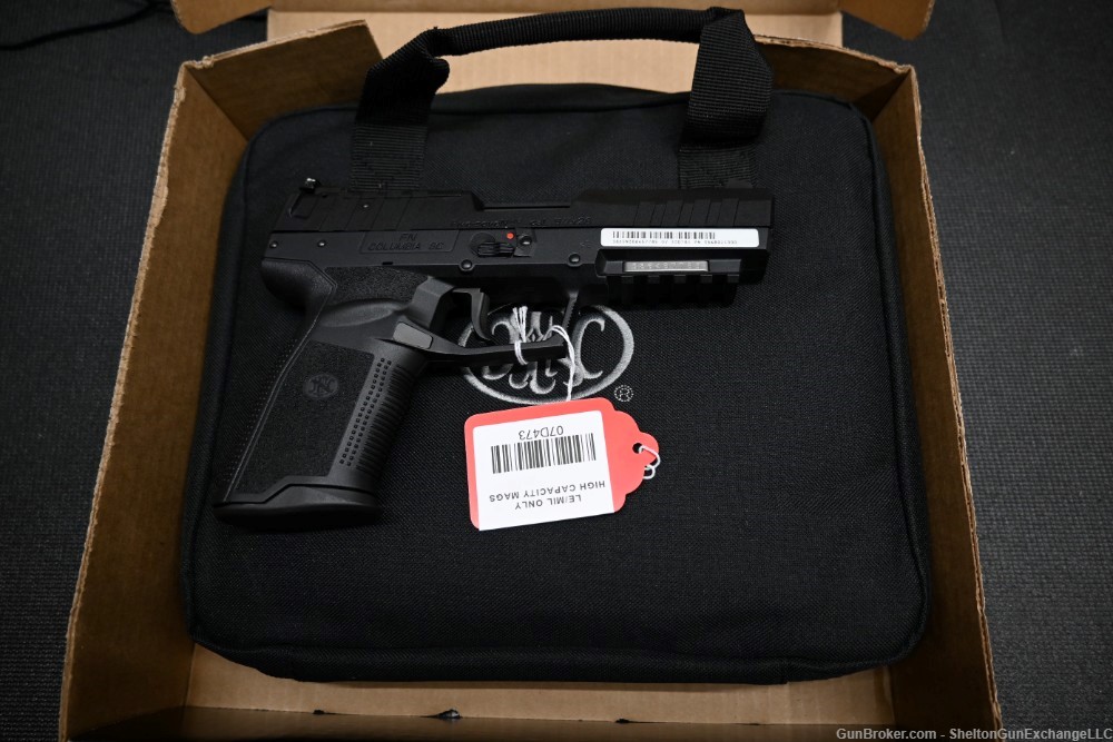 FN FIVE SEVEN 5.7X28 MRD IN BLACK - FACTORY NEW! BLOWOUT PRICE!-img-2