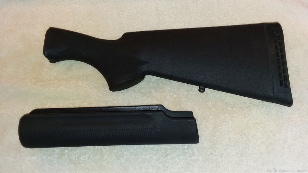  Original H&R Pardner 12Ga. shotgun Stock and Forend complete with harware.-img-0