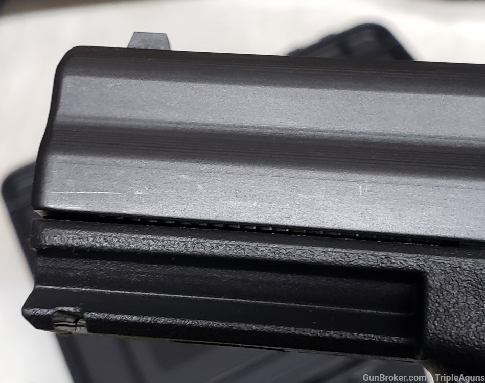 FMK 9C1G2 9mm 2-10rd mags, hard case,  black frame -img-16