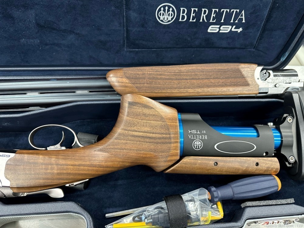 Beretta 694 Pro Sporting 12ga 30" Barrel TSK + $250 Beretta Factory Rebate -img-1