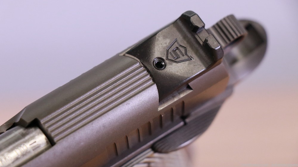 Colt Commander Limited 1911 Custom Carry 9mm Luger 9+1 4.25" -img-10