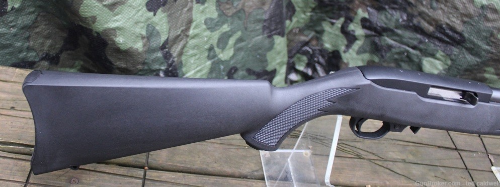 Ruger 10/22 rifle that is NEW in box! -img-17