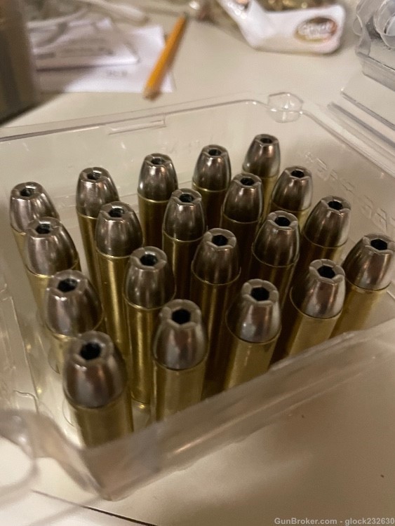 .460 S&W mag magnum ammo smith Wesson 260gr platinum tip hollow ammunition -img-0