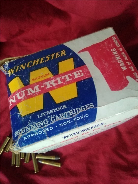 Winchester 22  Magnum Rimfire NUM-RITE Stunning Cartridge RARE!-img-1
