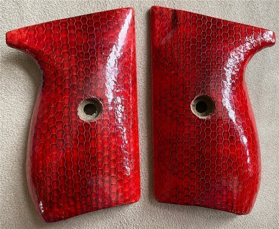 Red Sea Snake skin grips for Sig Sauer P230/232 Pistol GRIPS ONLY-img-1