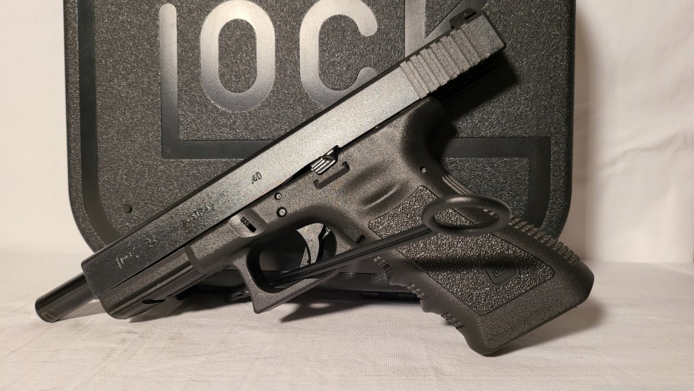 Glock 24 Gen 3 .40 Smith & Wesson Black 6.02" -img-0