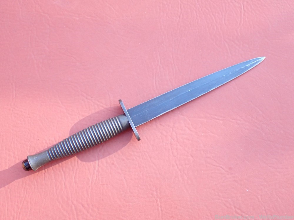 BRITISH WWII 3RD PATTERN F/S STILETTO FIGHTING KNIFE WITH ORIGINAL SCABBARD-img-7