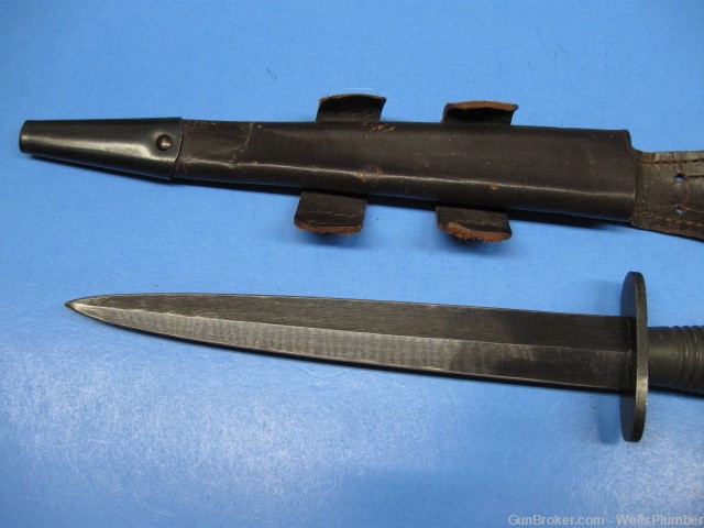 BRITISH WWII 3RD PATTERN F/S STILETTO FIGHTING KNIFE WITH ORIGINAL SCABBARD-img-2