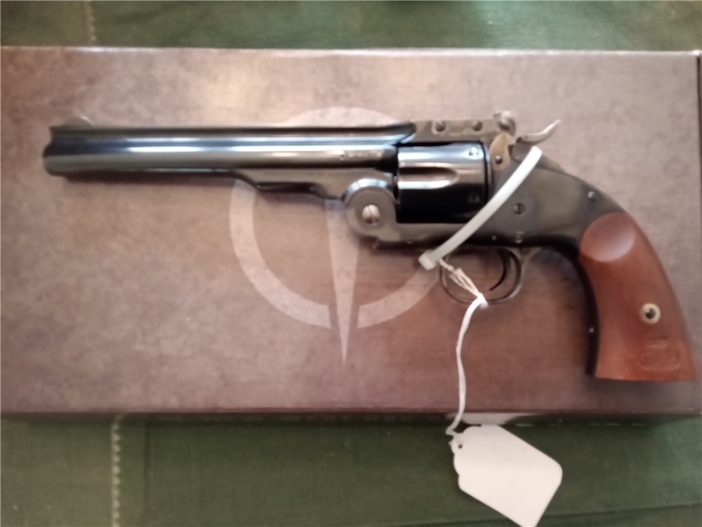 Uberti Schofield 7" Revolver 44-40 caliber w/box & case-img-1