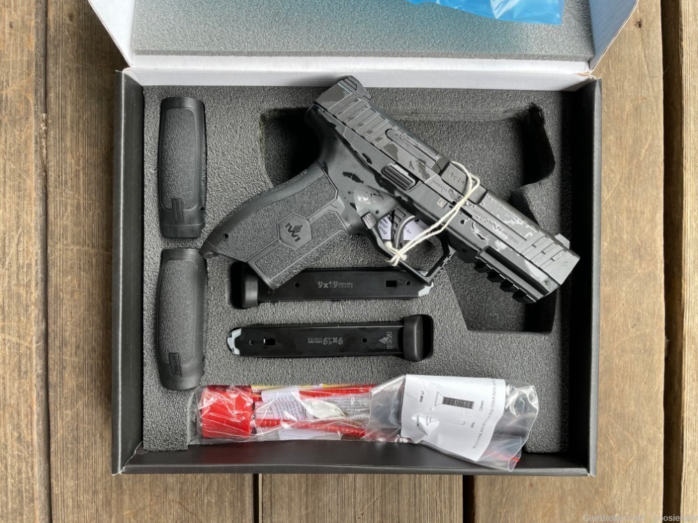IWI Masada Optics Ready 9mm Pistol Black 4.1" Bb-img-4