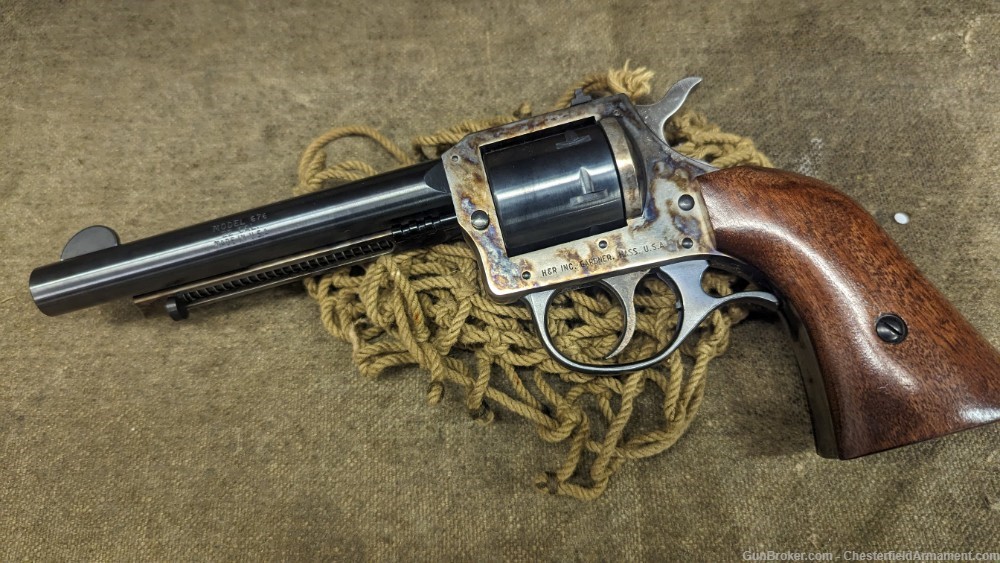 Harrington & Richardson Model 676 .22LR/.22WMR revolver -img-1