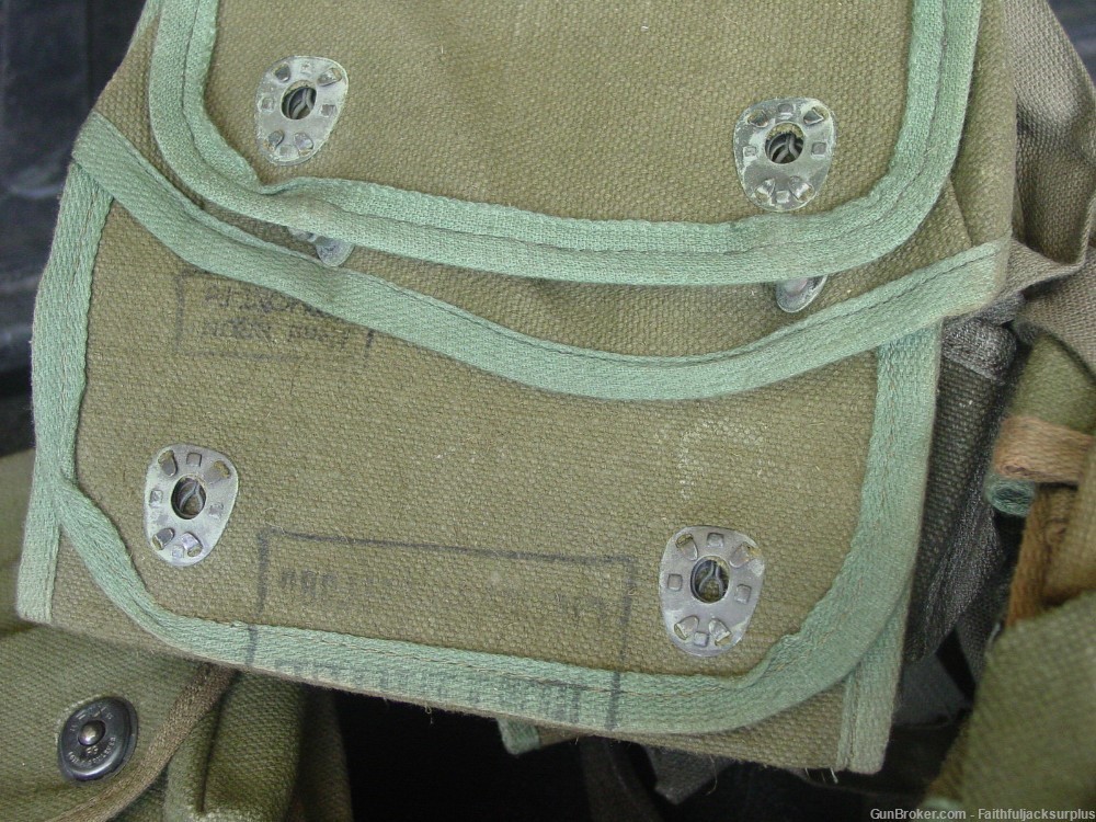 Original Army 3 Pocket Grenade Pouch M51 Canvas Green-img-2