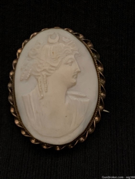 2 ANTIQUE VICTORIAN CAMEO BROOCH PINS-img-7