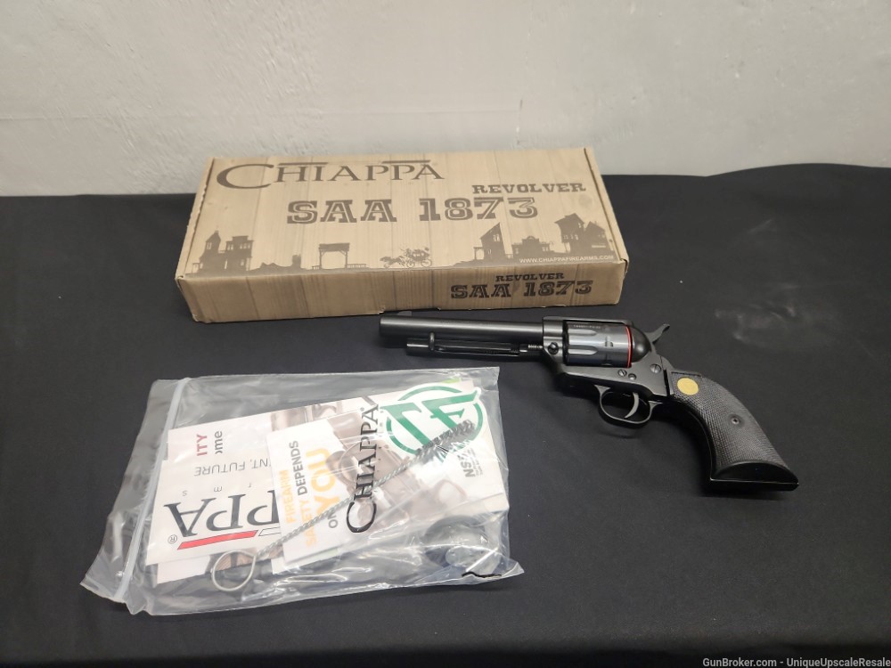 Chiappa SAA 1873 revolver .22 LR  NIB!-img-0