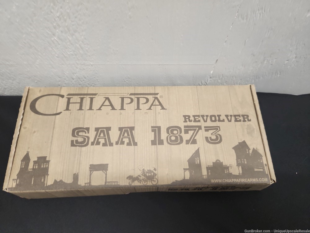 Chiappa SAA 1873 revolver .22 LR  NIB!-img-9