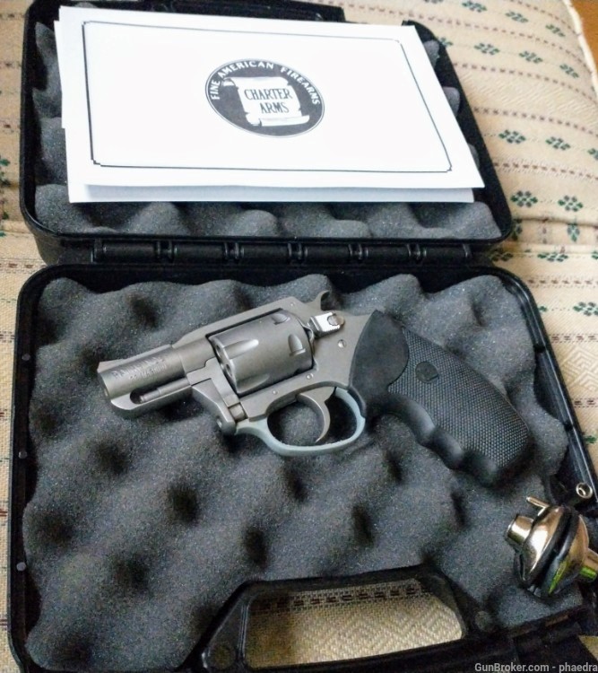Charter Arms Pathfinder 22WRF -img-0