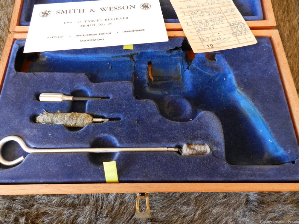 Smith & Wesson Moddel 25-2 45ACP 6 1/2" Blue 99% in Presentation Case-img-10