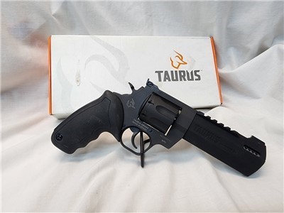 Taurus Raging Hunter 