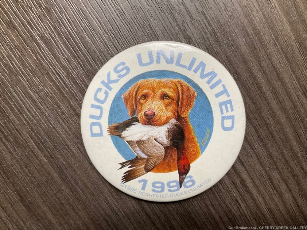 Vintage ducks unlimited pin button 1996 du duck hunting art 16-img-0