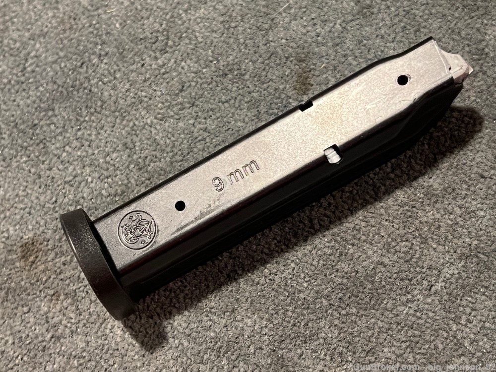  Smith & Wesson S&W M&P 17rd 9mm Magazine Factory OEM-img-2
