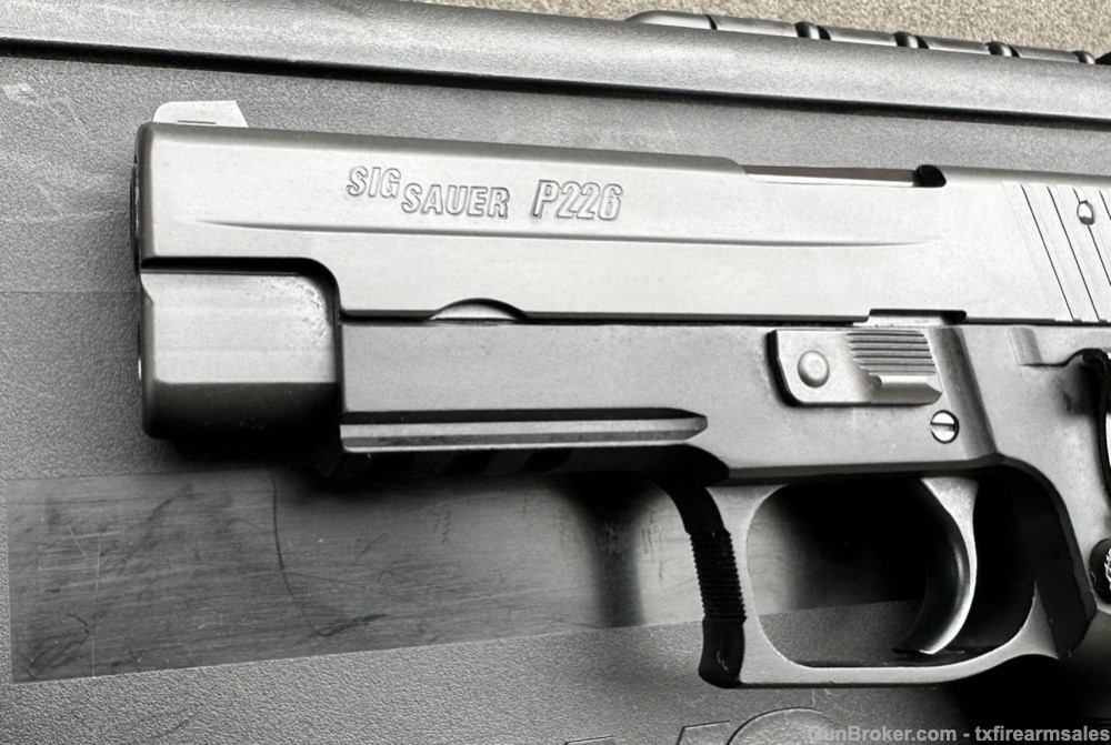Sig Sauer P226R E2 9mm, Rail, Thin Screwless E2 Grips, Nite Site, P226-img-10
