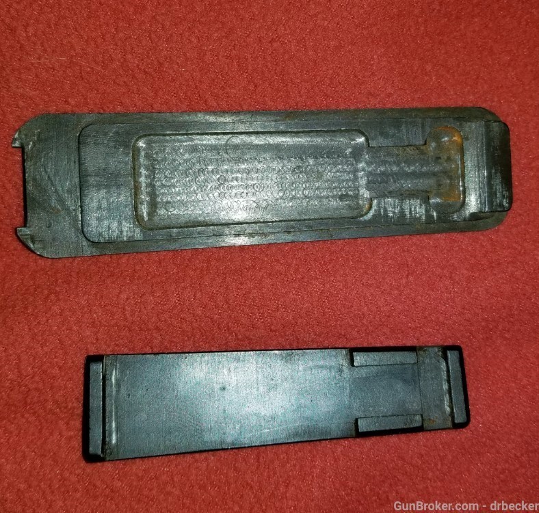 German WWII era G98/40 rifle floorplate with spring and follower -img-4
