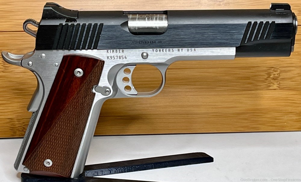 Kimber 1911 Custom II Two-Tone Rosewood 45ACP 7Rd Pistol 3200301-img-1