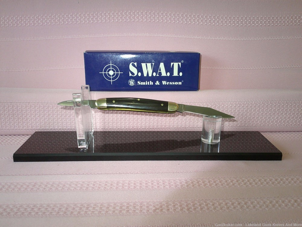  NIB CH505BH Smith & Wesson SWAT Bullseye Buffalo Horn Pen Knife!-img-5
