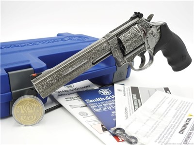 Rare US Patriotic Custom Engraved S&W Smith & Wesson 686 Plus 6" 357 MAG