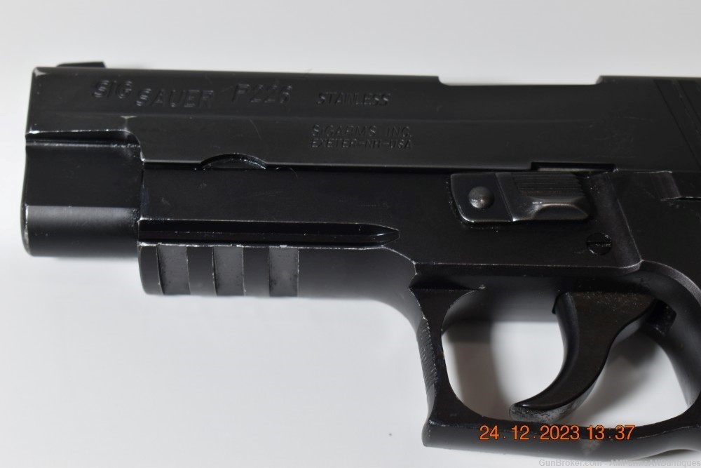Sig Sauer P226 DAK trigger 9MM with Custom G10 Grips-img-8