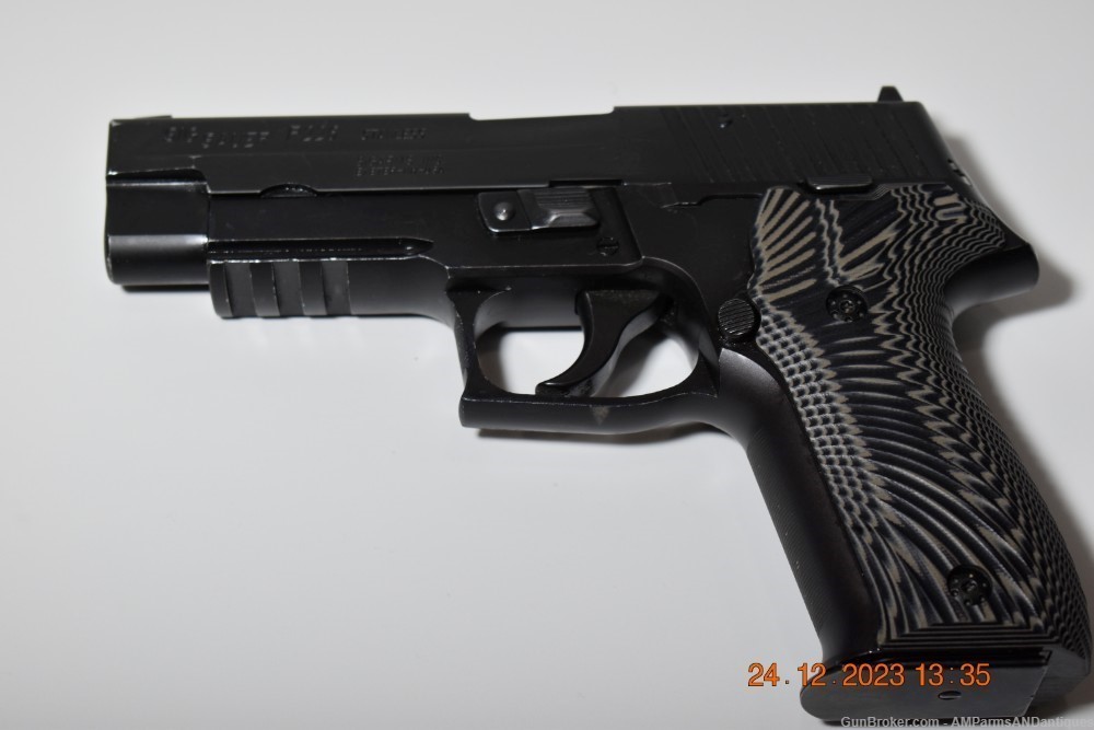 Sig Sauer P226 DAK trigger 9MM with Custom G10 Grips-img-3