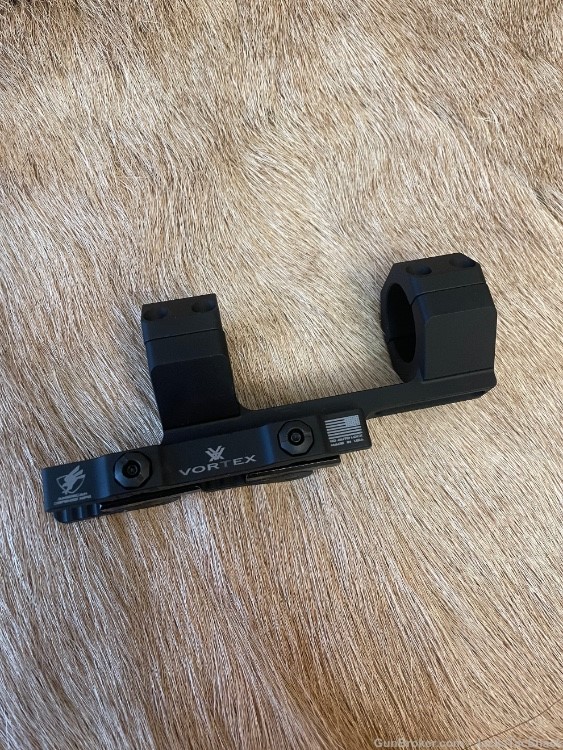 Vortex 30mm  PRECISION QR EXTENDED CANTILEVER MOUNT-img-0