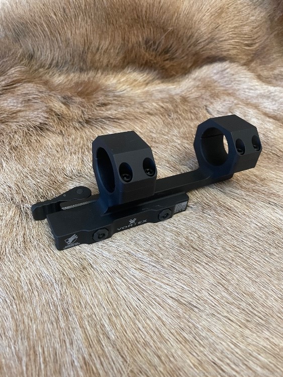 Vortex 30mm  PRECISION QR EXTENDED CANTILEVER MOUNT-img-1