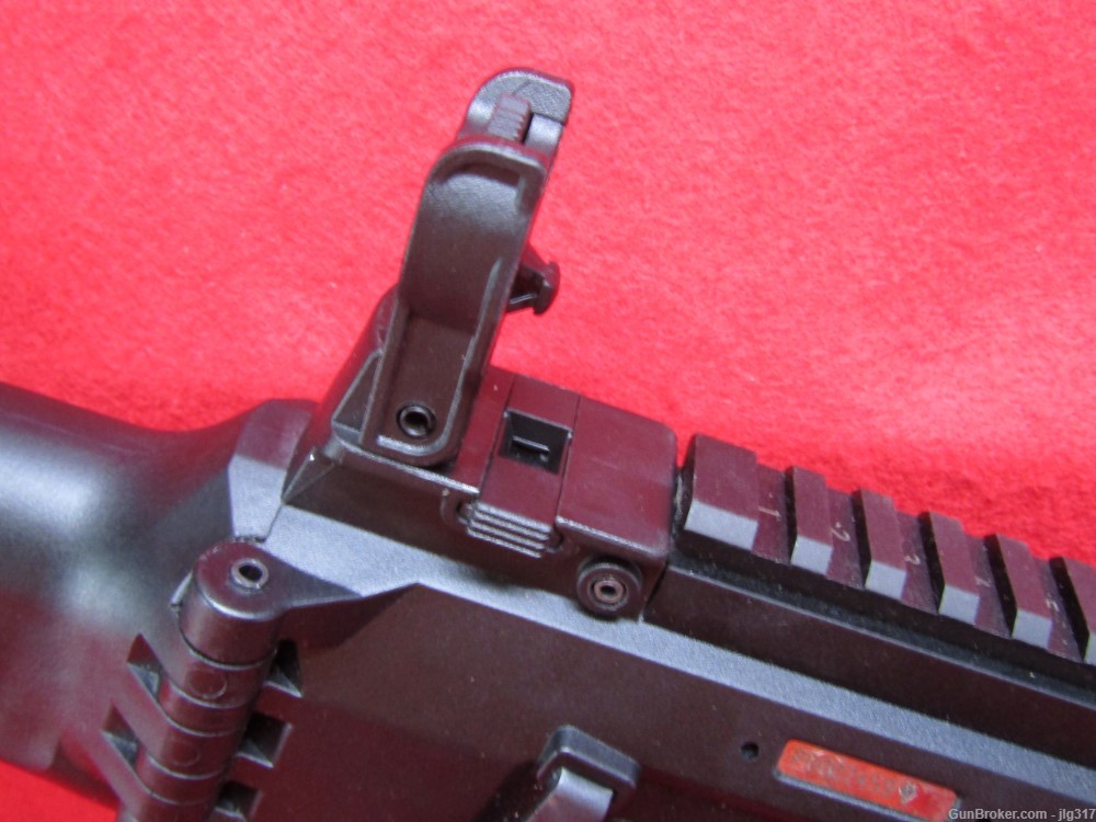Beretta ARX 160 22 LR Semi Auto Rifle 20 RD Mag Thumb Safety-img-11