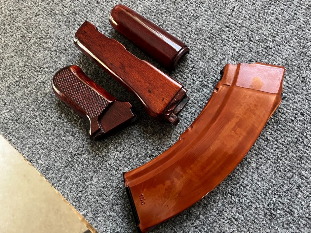 Rare Original Bulgarian Milled SAM7SF Handguard Set + Matching Pistol Grip-img-4
