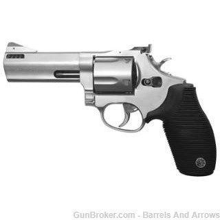 Taurus 2-627049 M627 Tracker Revolver 357 MAG, 4 in, Ribbed Rubber Grp 7 Rd-img-0