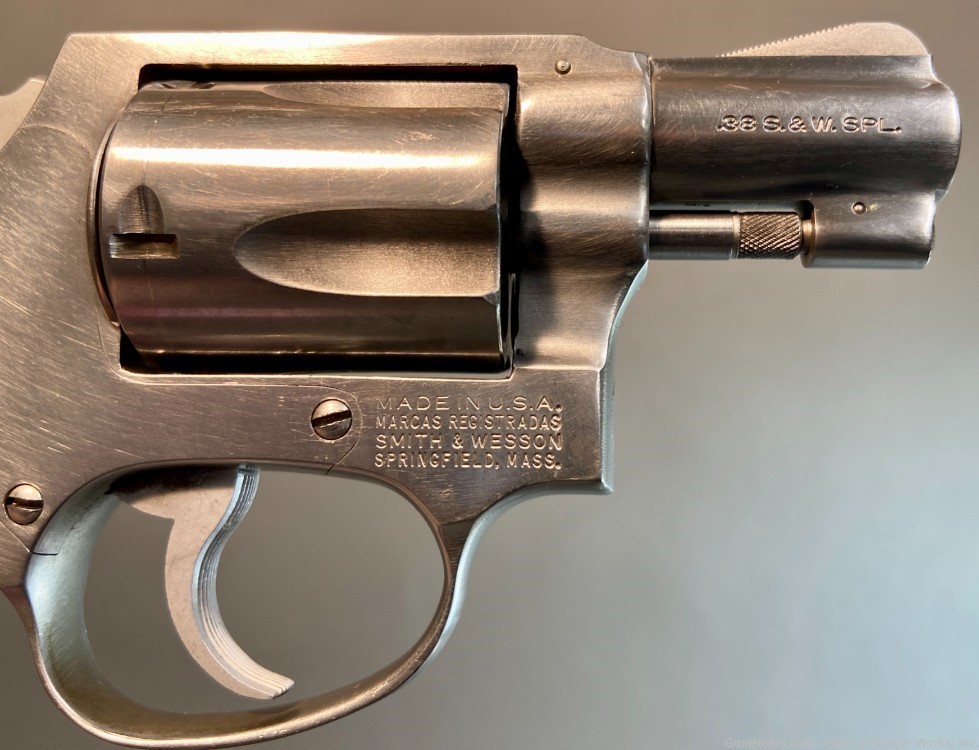 Smith & Wesson S&W Model 60 Chief's Special Snub Nose Revolver-img-11