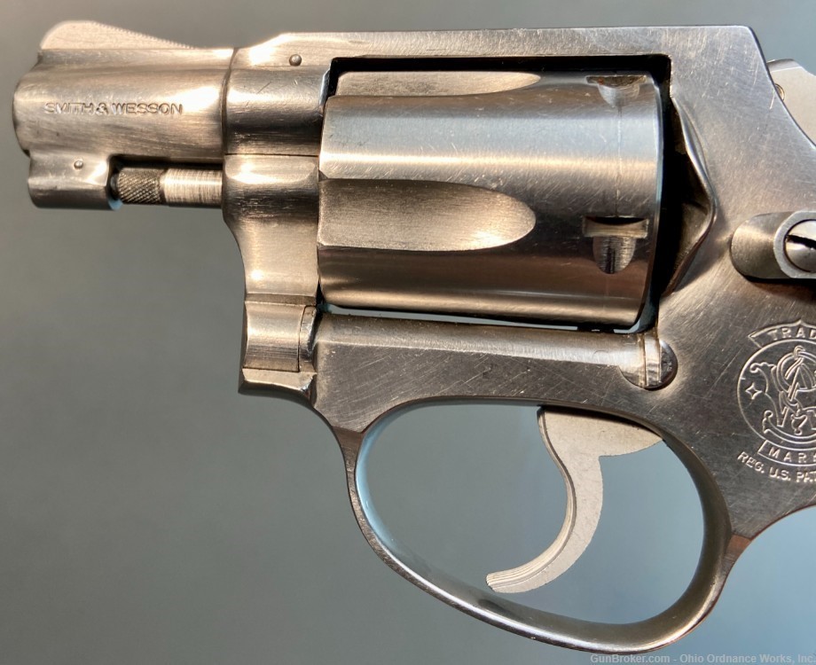 Smith & Wesson S&W Model 60 Chief's Special Snub Nose Revolver-img-3