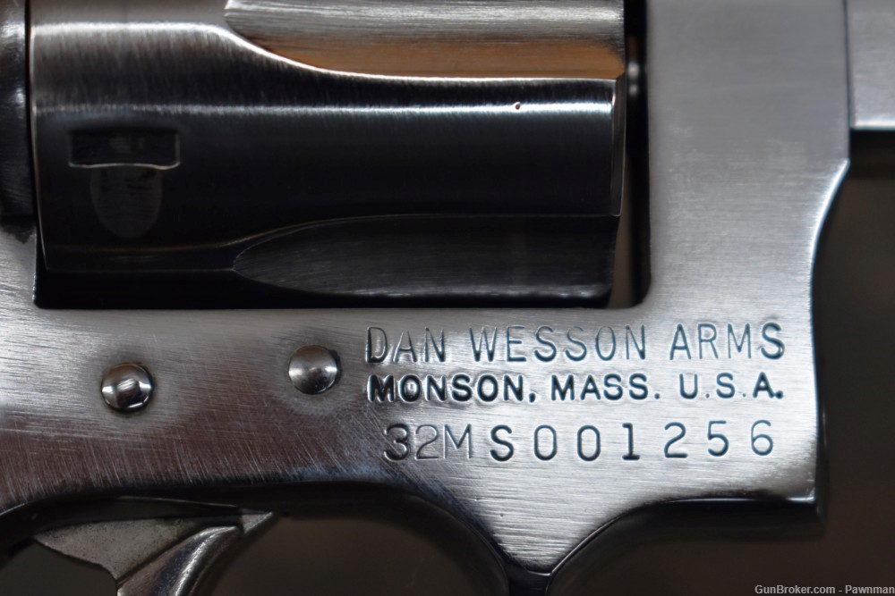 Dan Wesson 732 in .32 H&R Mag - Stainless!-img-2