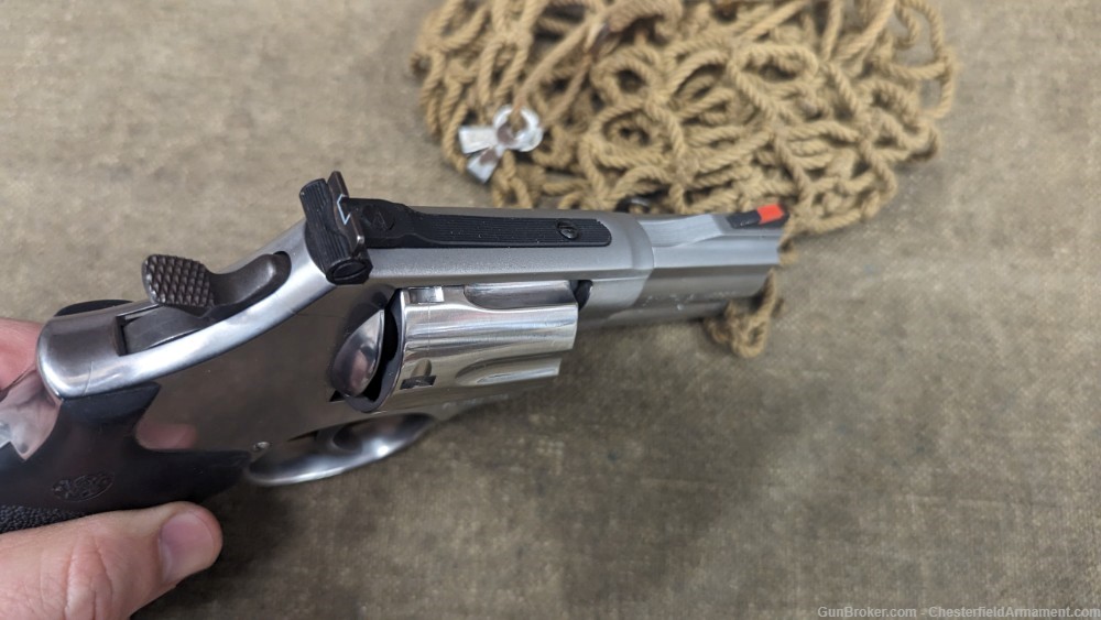 Smith & Wesson 686 2.5" bbl .357 Mag w/orig box-img-8